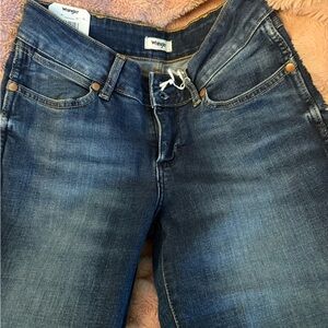 wrangler bootcut jeans